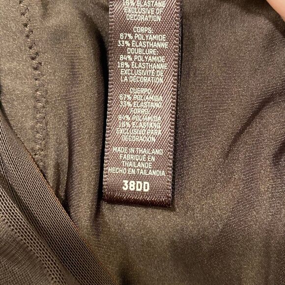 Skims No Show unlined Balconette Bra size 38DD - Picture 7 of 7